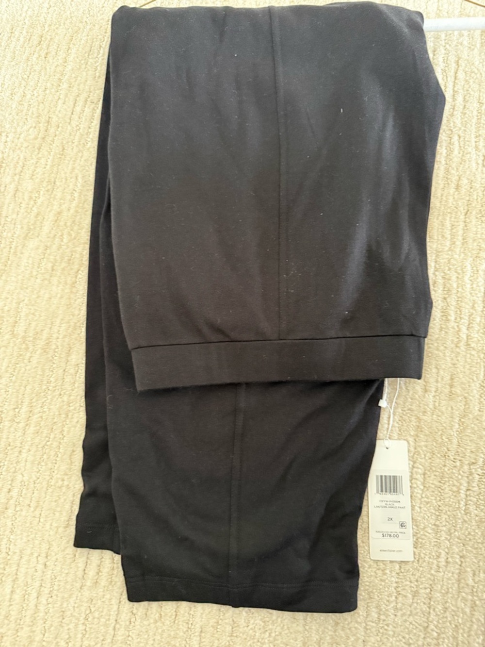 Eileen Fisher Black Lantern Ankle Pant